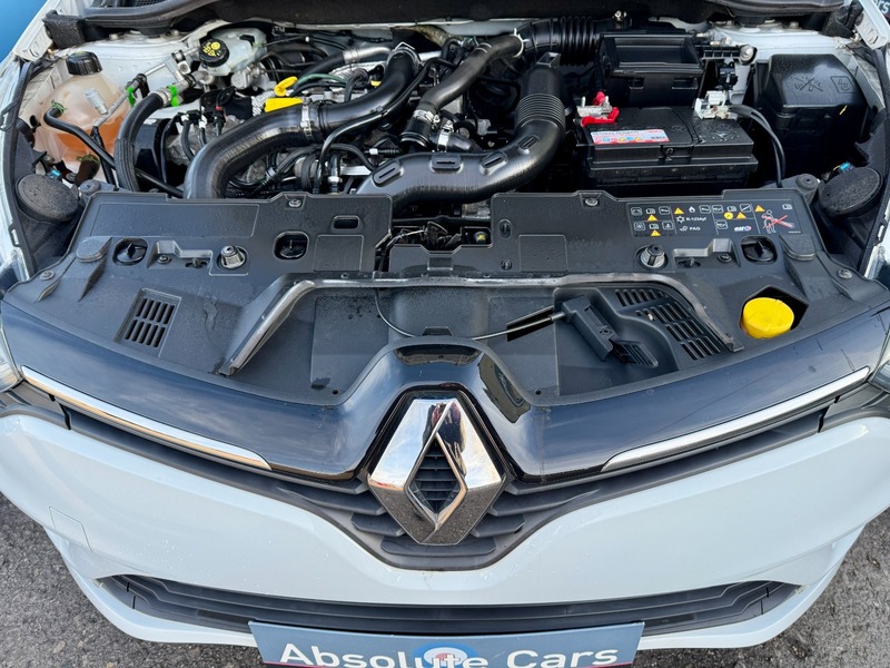 Used Renault Clio 2017 for sale - 76712178: Photo 33