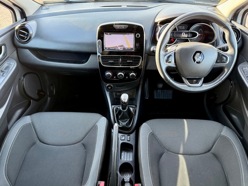 Used Renault Clio 2017 for sale - 76712178: Photo 5