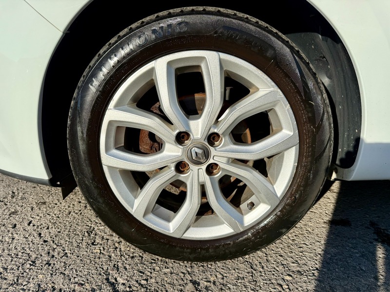 Used Renault Clio 2017 for sale - 76712178: Photo 9