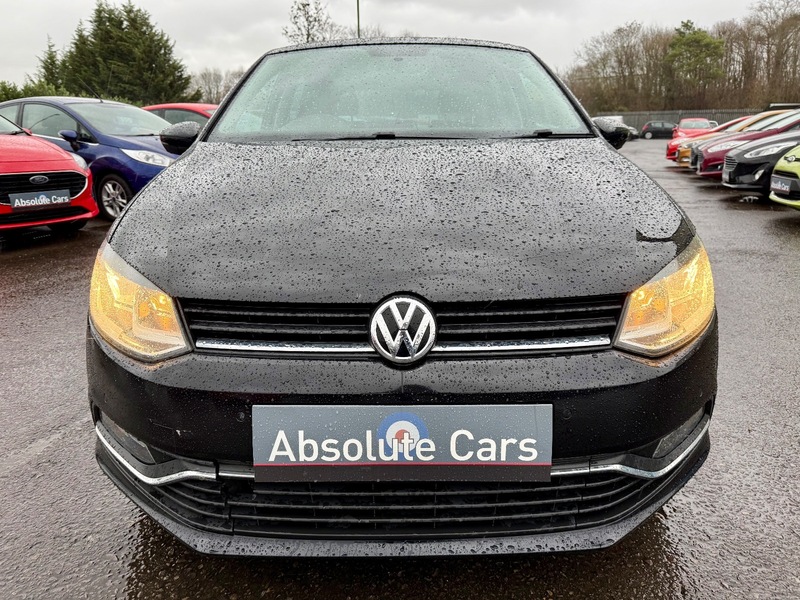 Used Volkswagen Polo 2016 for sale - 76884597: Photo 2
