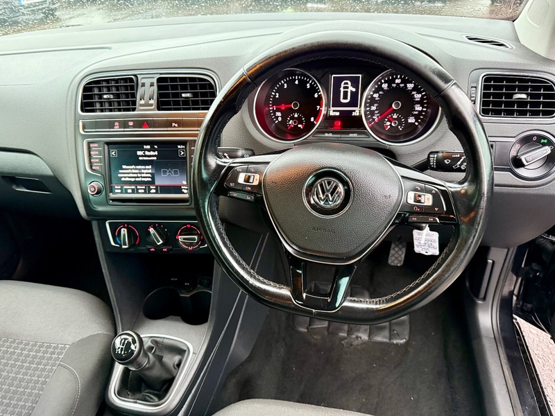 Used Volkswagen Polo 2016 for sale - 76884597: Photo 8