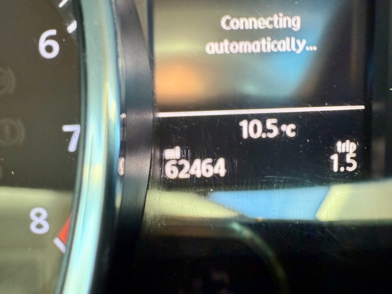 Used Volkswagen Polo 2014 for sale - 76643124: Photo 2