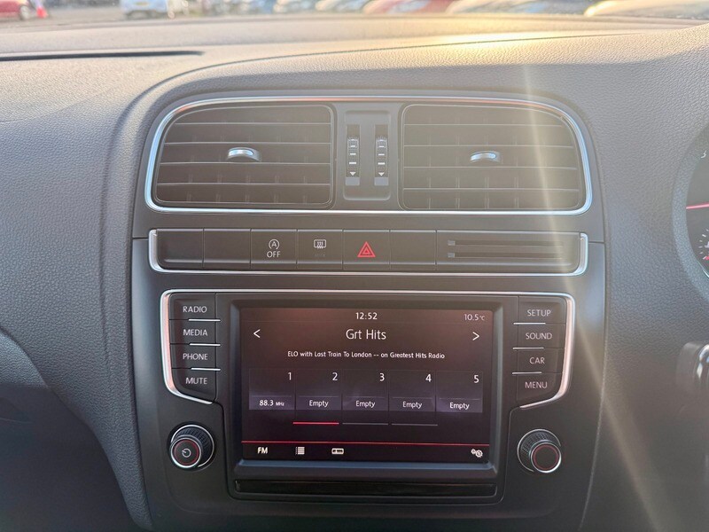 Used Volkswagen Polo 2014 for sale - 76643124: Photo 23