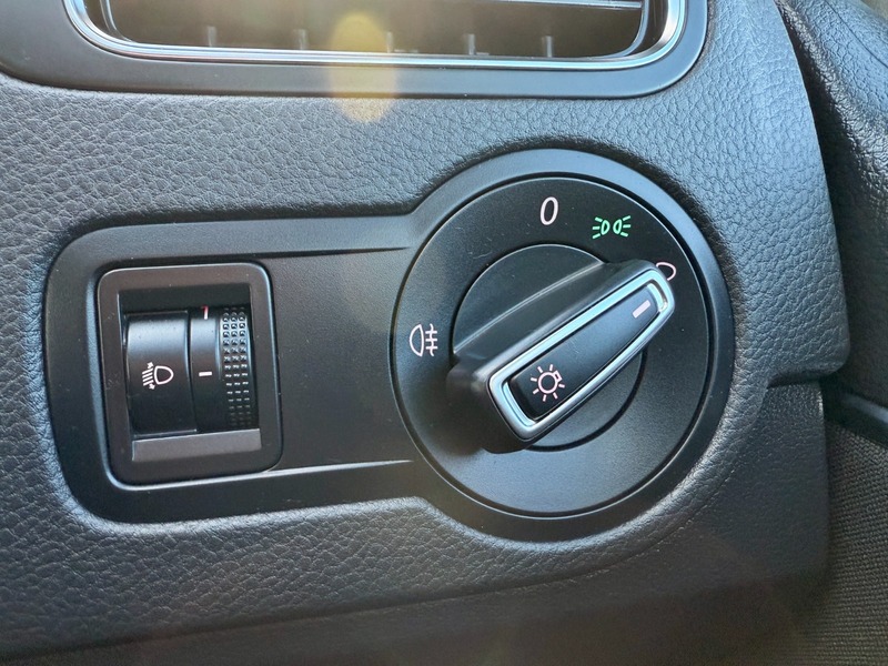 Used Volkswagen Polo 2014 for sale - 76643124: Photo 30