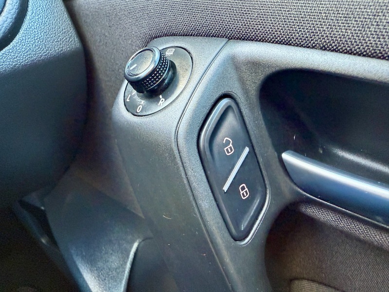 Used Volkswagen Polo 2014 for sale - 76643124: Photo 31