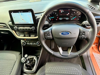 Used Ford Fiesta 2017 for sale - 76500572: Photo