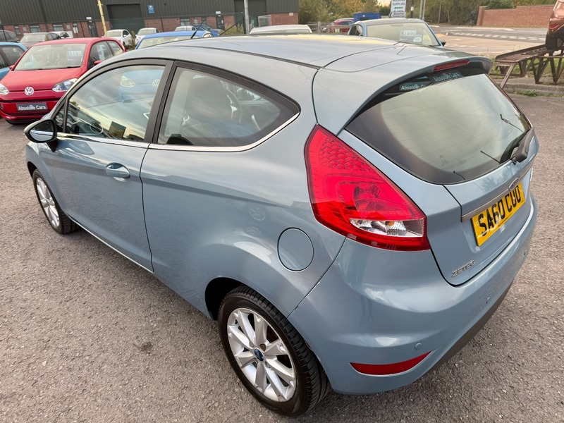 Used Ford Fiesta 2010 for sale - 76500584: Photo 12