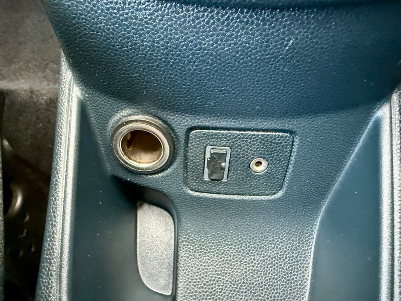 Used Ford Fiesta 2010 for sale - 76500584: Photo 25