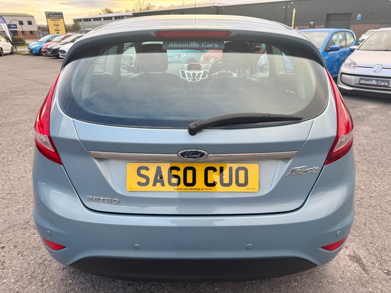 Used Ford Fiesta 2010 for sale - 76500584: Photo 3