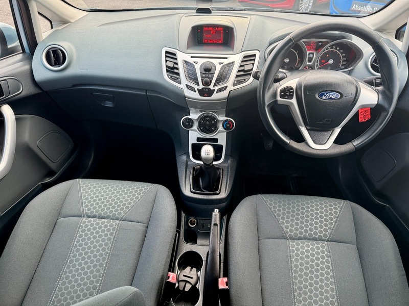Used Ford Fiesta 2010 for sale - 76500584: Photo 5