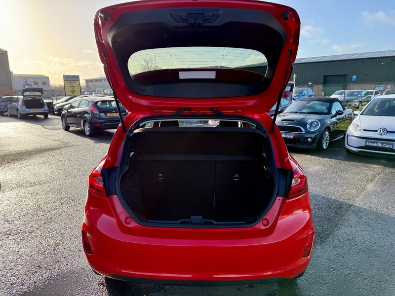 Used Ford Fiesta 2018 for sale - 76740911: Photo 13