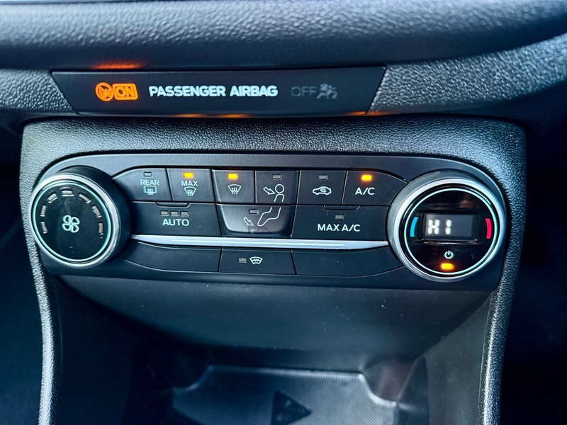 Used Ford Fiesta 2018 for sale - 76740911: Photo 22