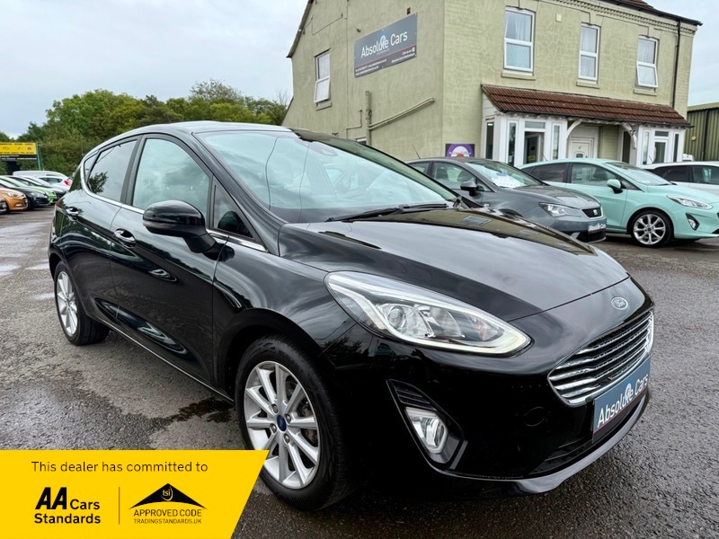 Used Ford Fiesta 2017 for sale - 76500564: Photo 1