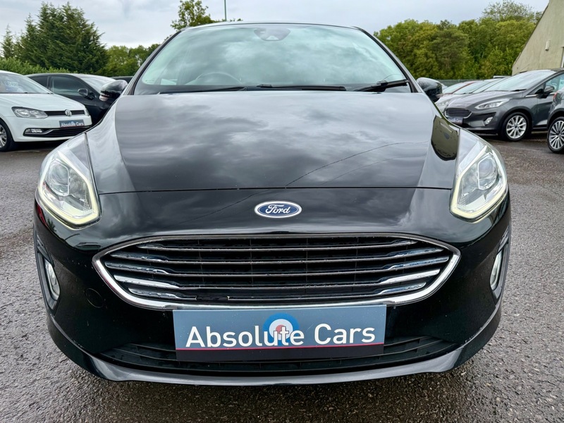 Used Ford Fiesta 2017 for sale - 76500564: Photo 2