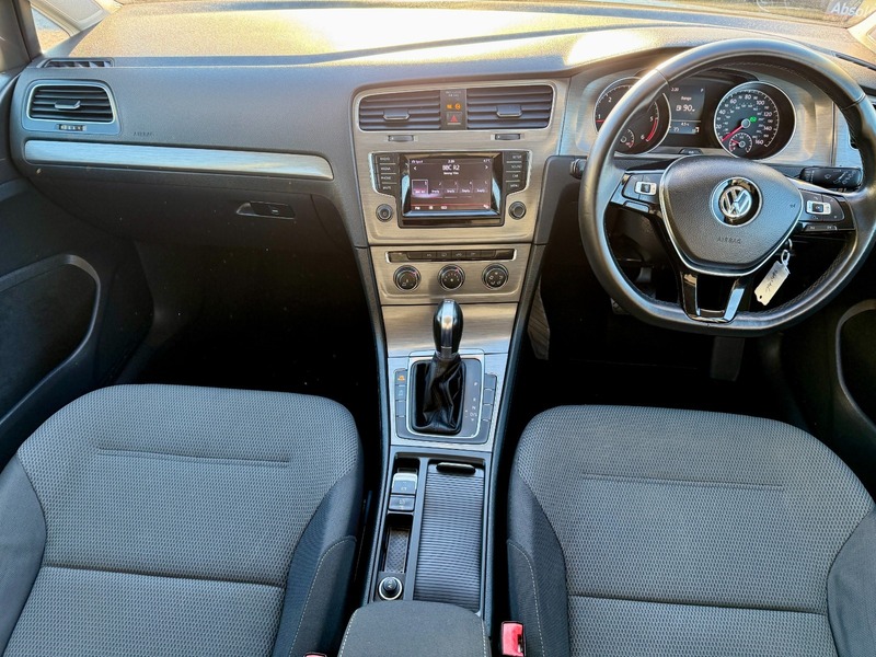 Used Volkswagen Golf 2013 for sale - 76655573: Photo 5