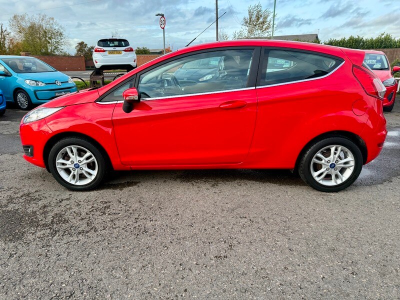 Used Ford Fiesta 2014 for sale - 76500605: Photo 10