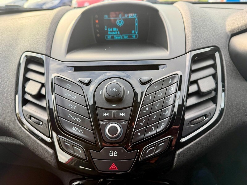 Used Ford Fiesta 2014 for sale - 76500605: Photo 20