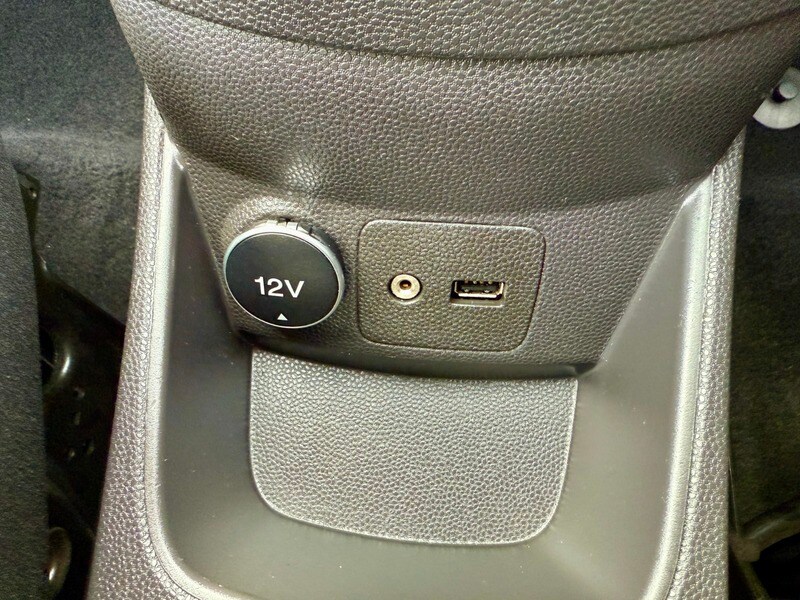 Used Ford Fiesta 2014 for sale - 76500605: Photo 23