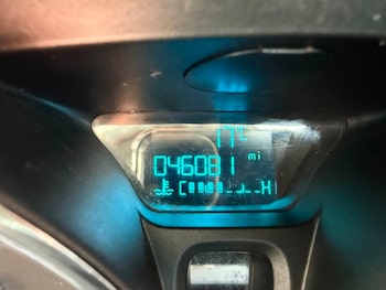 Used Ford Fiesta 2014 for sale - 76500605: Photo