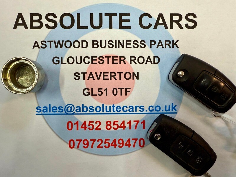 Used Ford Fiesta 2014 for sale - 76500605: Photo 32