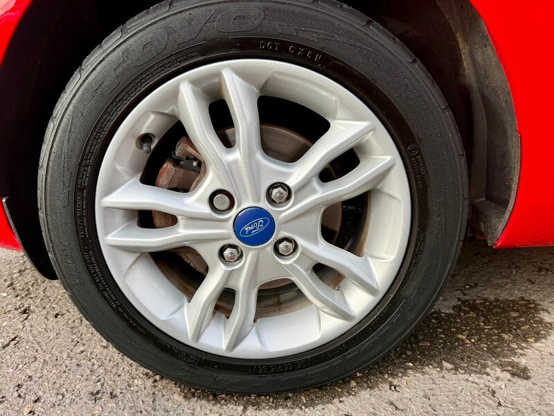 Used Ford Fiesta 2014 for sale - 76500605: Photo 9