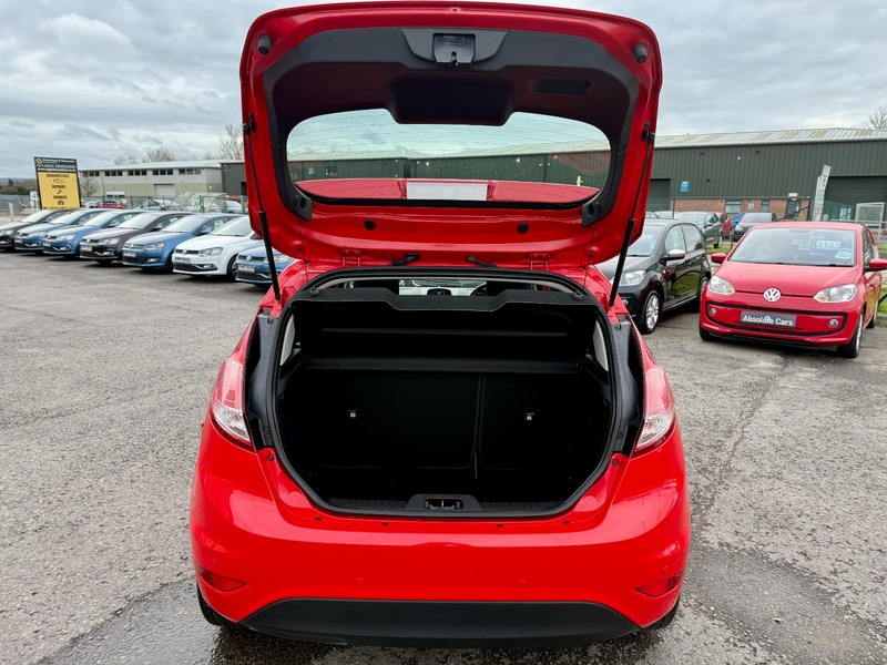 Used Ford Fiesta 2015 for sale - 76863631: Photo 14