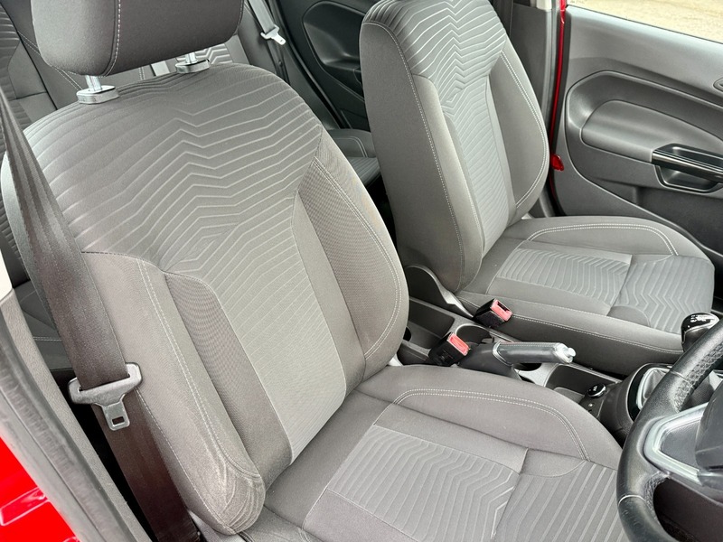 Used Ford Fiesta 2015 for sale - 76863631: Photo 17