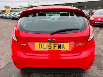 Used Ford Fiesta 2015 for sale - 76863631: Photo