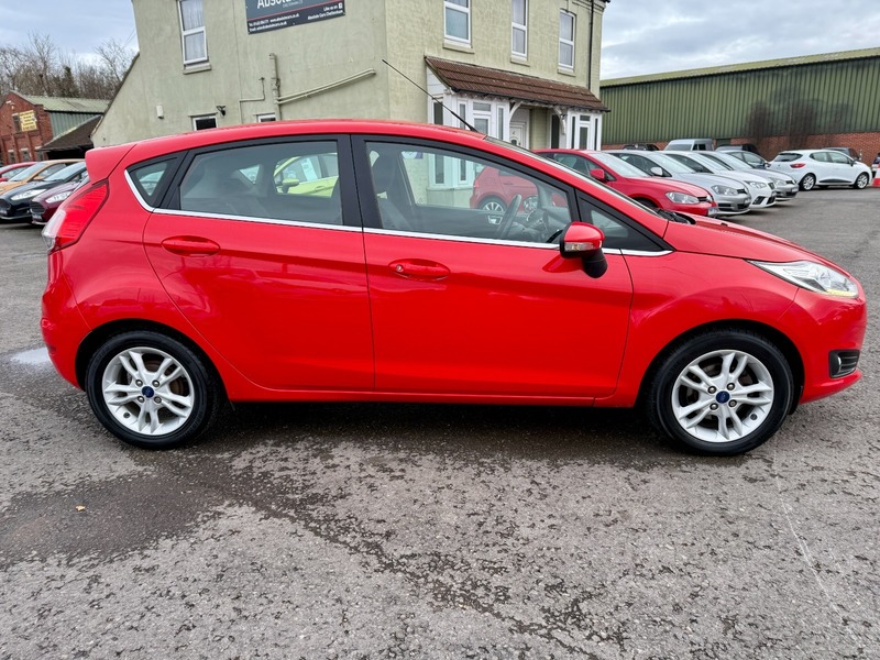 Used Ford Fiesta 2015 for sale - 76863631: Photo 4