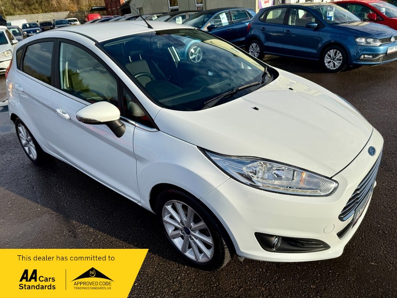Used Ford Fiesta 2015 for sale - 76536307: Photo 1
