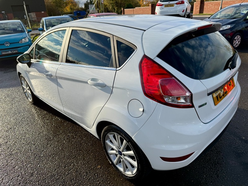 Used Ford Fiesta 2015 for sale - 76536307: Photo 12
