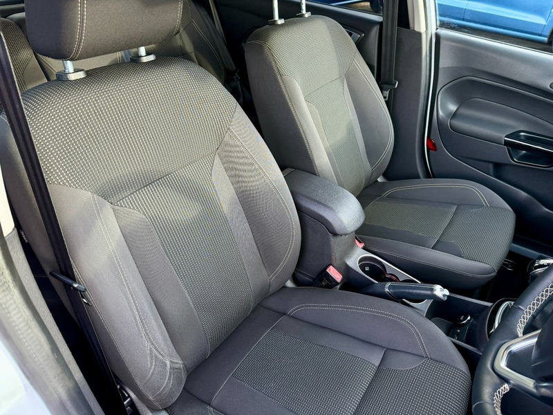 Used Ford Fiesta 2015 for sale - 76536307: Photo 16