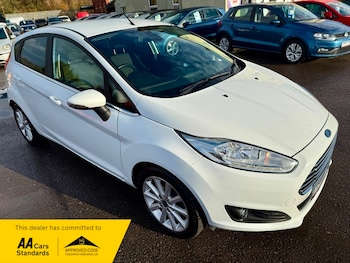 Used Ford Fiesta 2015 for sale - 76536307: Photo