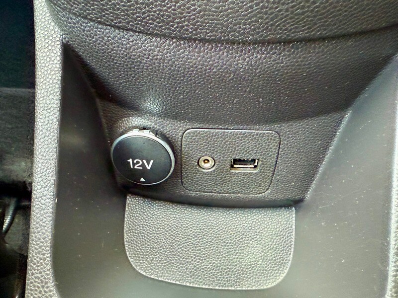 Used Ford Fiesta 2015 for sale - 76536307: Photo 24