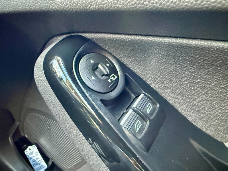 Used Ford Fiesta 2015 for sale - 76536307: Photo 29