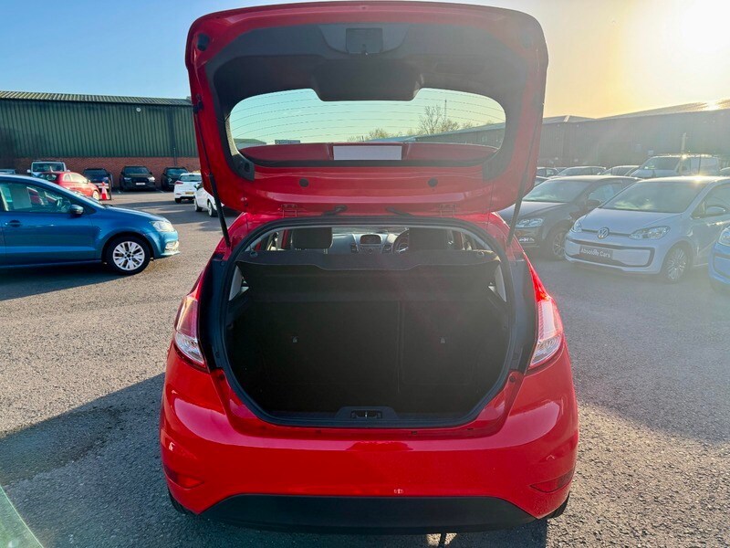 Used Ford Fiesta 2014 for sale - 76605345: Photo 13