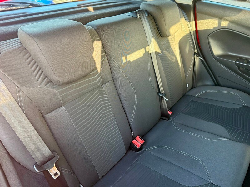 Used Ford Fiesta 2014 for sale - 76605345: Photo 17