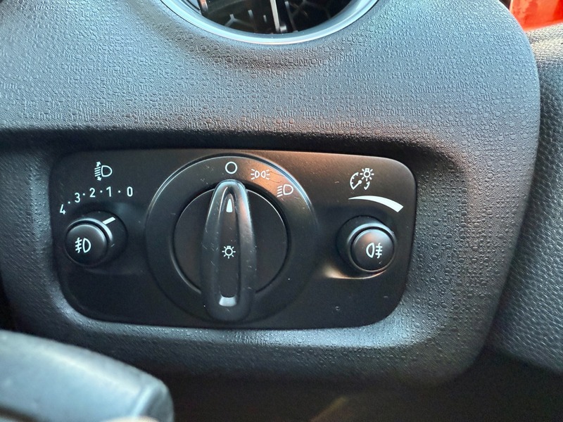 Used Ford Fiesta 2014 for sale - 76605345: Photo 27