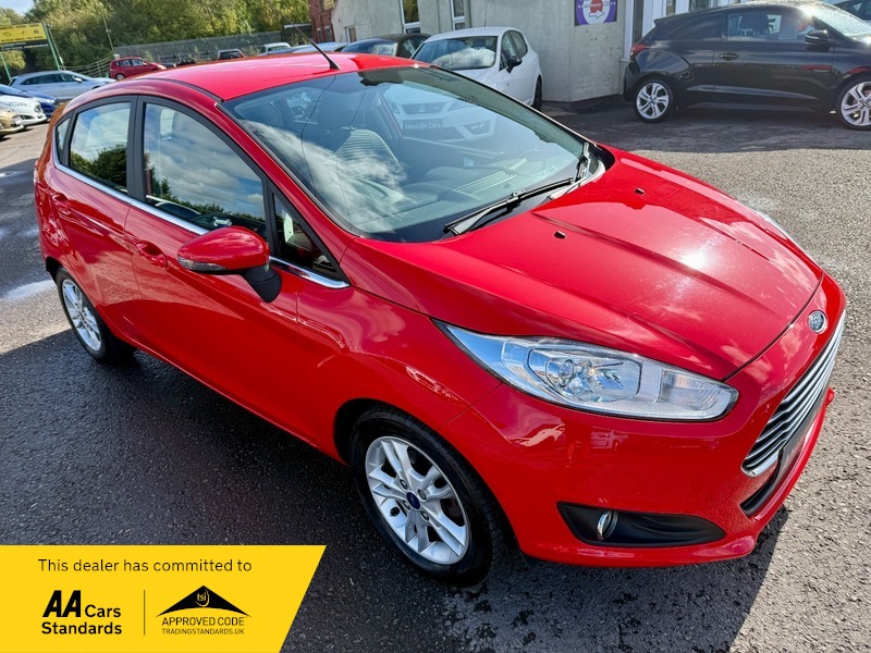 Used Ford Fiesta 2015 for sale - 76500557: Photo 1