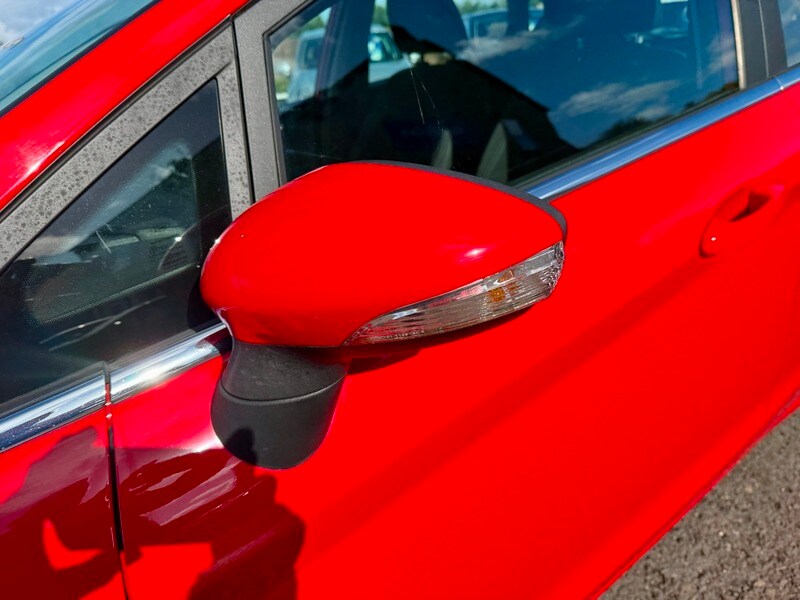 Used Ford Fiesta 2015 for sale - 76500557: Photo 11