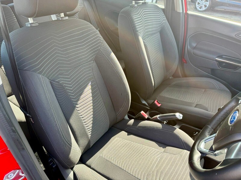 Used Ford Fiesta 2015 for sale - 76500557: Photo 16