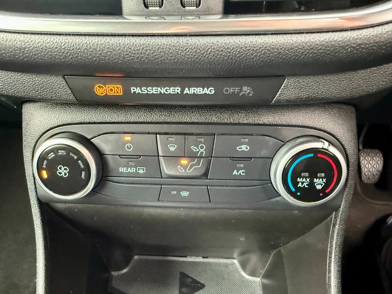 Used Ford Fiesta 2019 for sale - 76500615: Photo 21