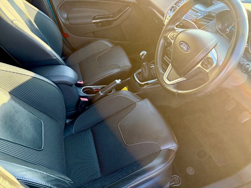 Used Ford Fiesta 2015 for sale - 76962869: Photo 3