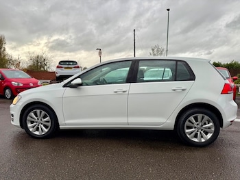 Used Volkswagen Golf 2013 for sale - 76547384: Photo