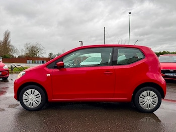 Used Volkswagen up! 2014 for sale - 76884601: Photo