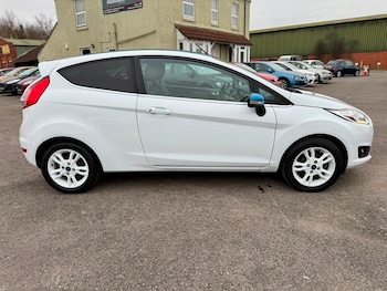Used Ford Fiesta 2016 for sale - 77065470: Photo