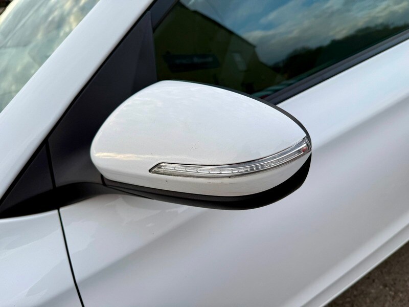 Used Hyundai i20 2017 for sale - 76500611: Photo 11