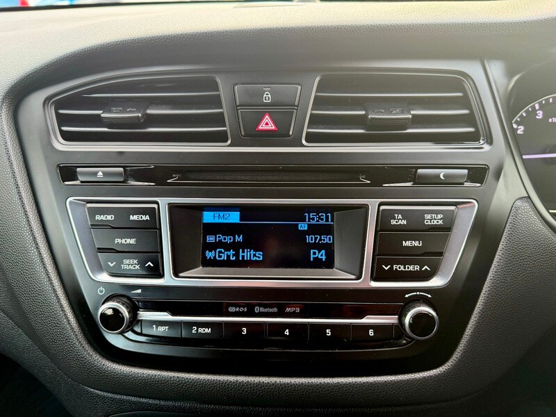 Used Hyundai i20 2017 for sale - 76500611: Photo 22