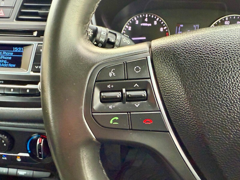 Used Hyundai i20 2017 for sale - 76500611: Photo 28