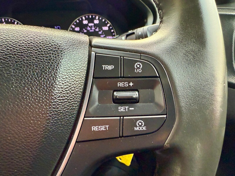 Used Hyundai i20 2017 for sale - 76500611: Photo 29